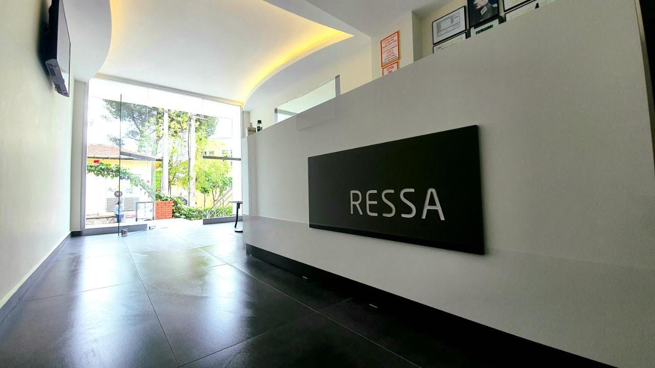Ressa Apart 말마리스 외부 사진